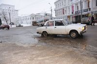 А воды уж весной шумят