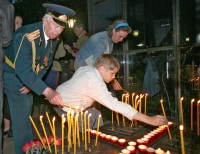 Свеча памяти зажглась над Волгой